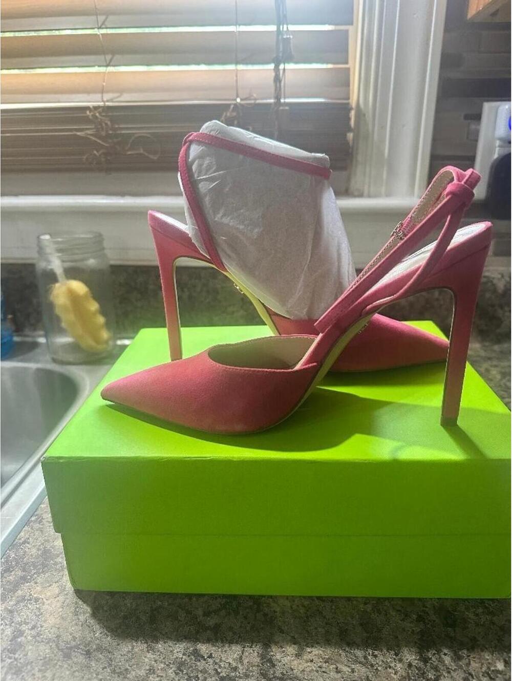 Sam Edelman Avril Slingback Pumps Dahlia Pink Suede Heels Pointed Toe Size 8.5 M - Picture 2 of 4